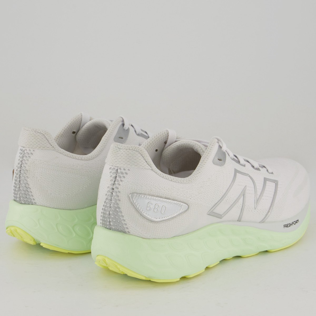 Tênis New Balance Fresh Foam 680 V8 Feminino Off White Branco 3