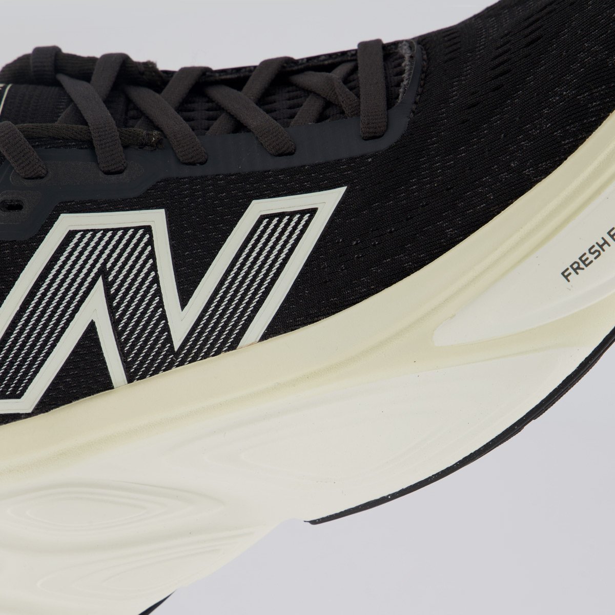 Tênis New Balance Fresh Foam X More V5 Preto Preto 7