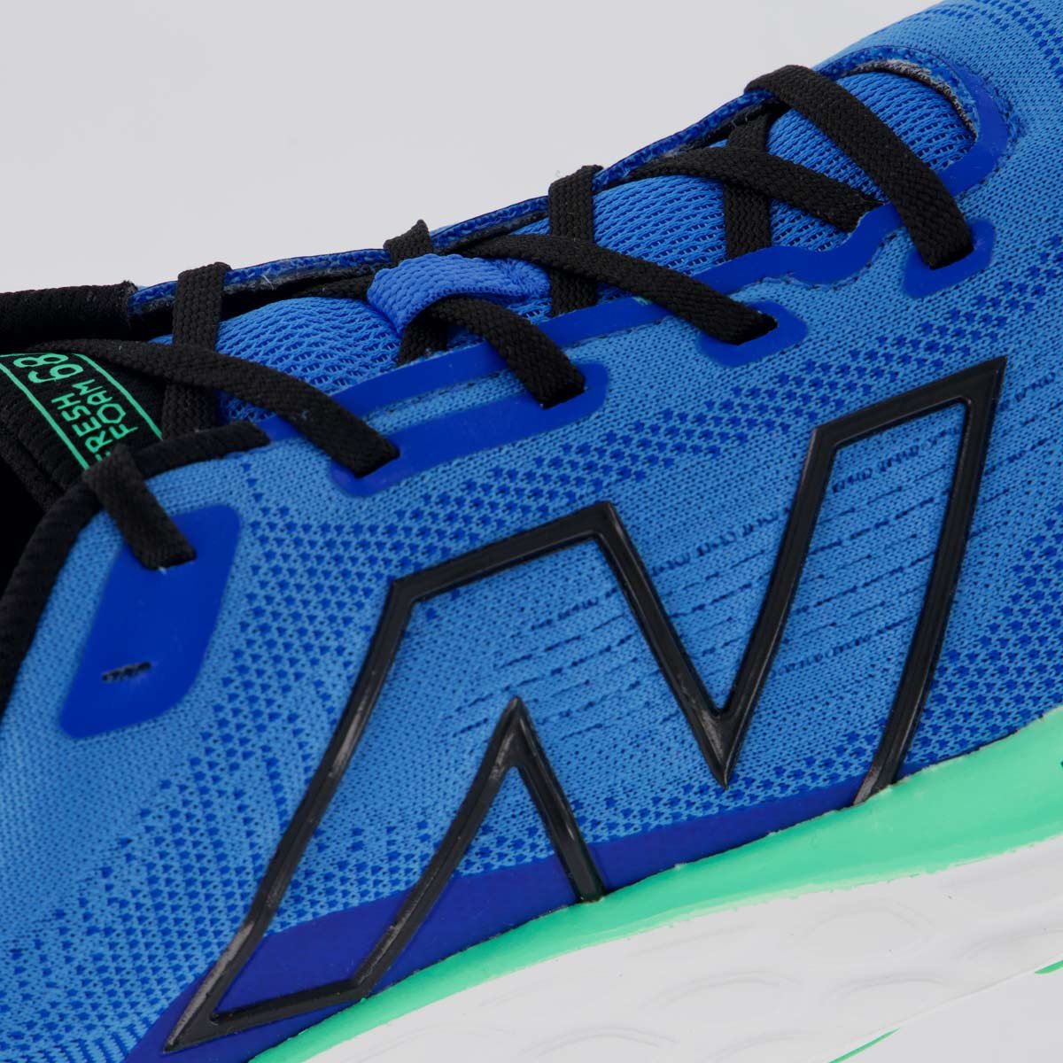 Tênis New Balance Fresh Foam 680v8 Azul e Verde Azul/Verde 7