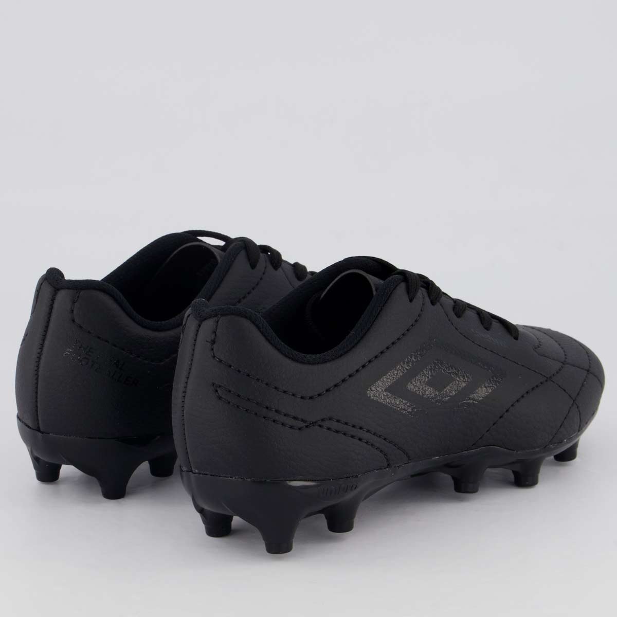 Chuteira Umbro Class Footballer Campo Juvenil Preta Preto 3