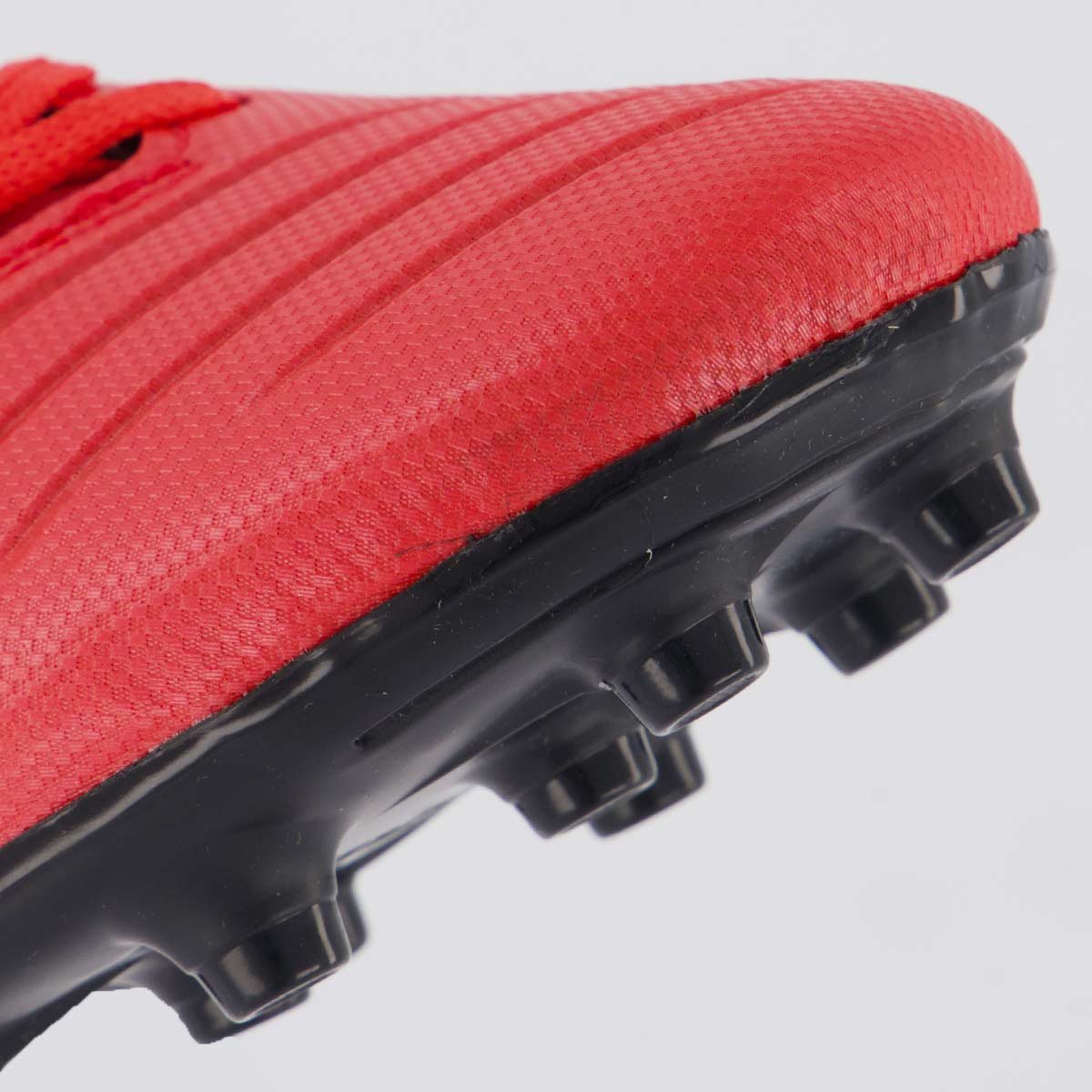 Chuteira Umbro Fifty Campo Juvenil Vermelha e Preta Vermelho/Preto 8