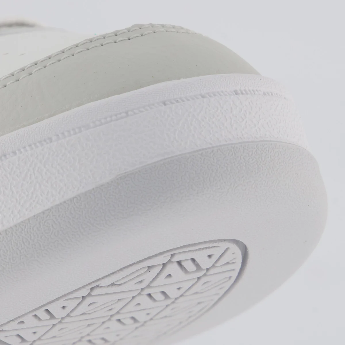 Tênis Puma Caven 2.0 BDP Cinza e Branco Cinza/Branco 8