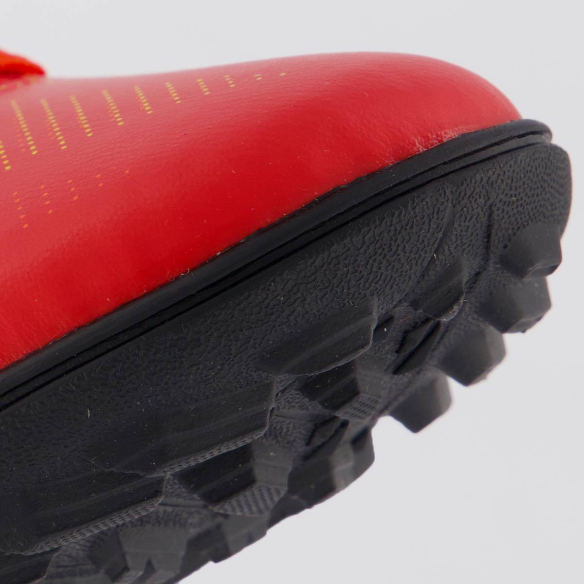 Chuteira Umbro Heatmap Society Juvenil Vermelha e Laranja Vermelho/Laranja 8