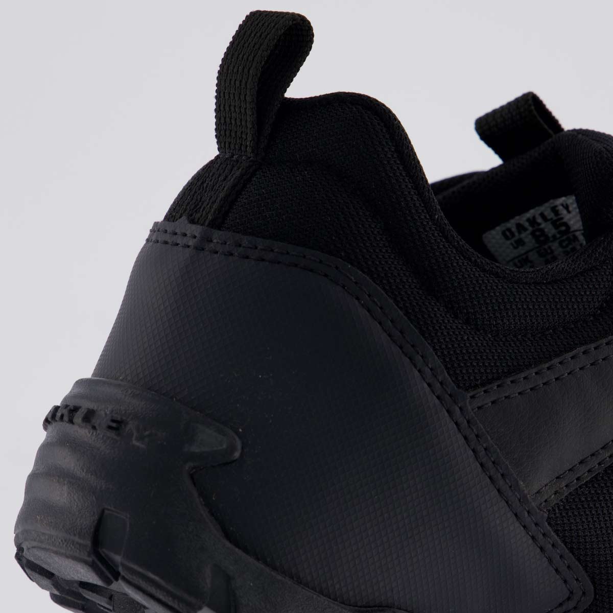 Tênis Oakley Battle All Black 6