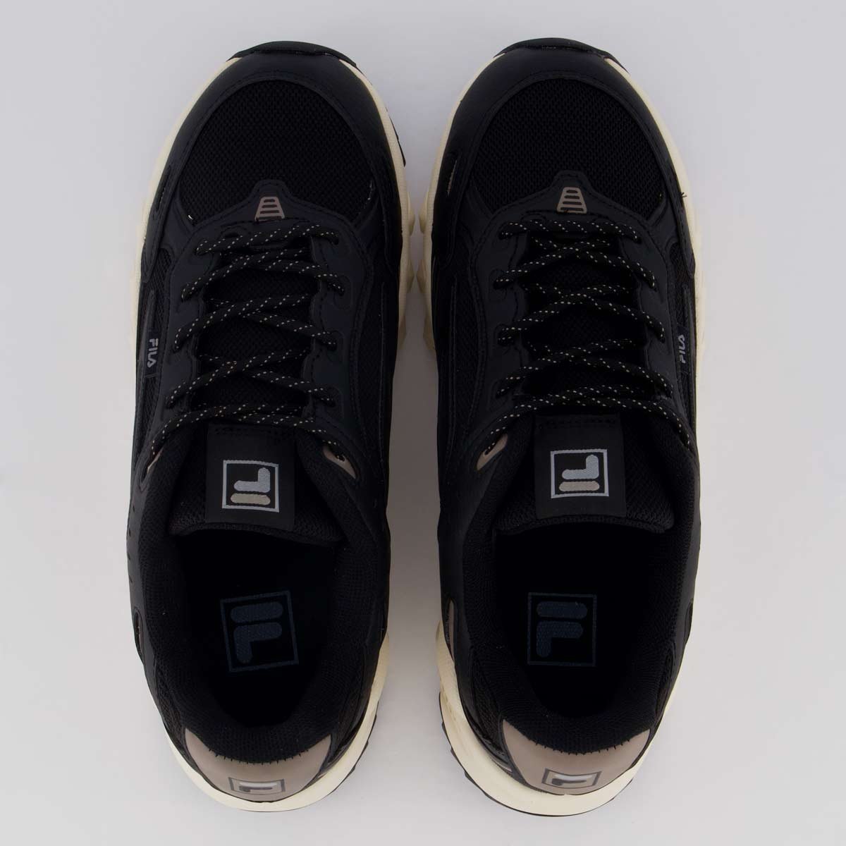 Tênis Fila Venture Tracer 2 Preto Preto 4