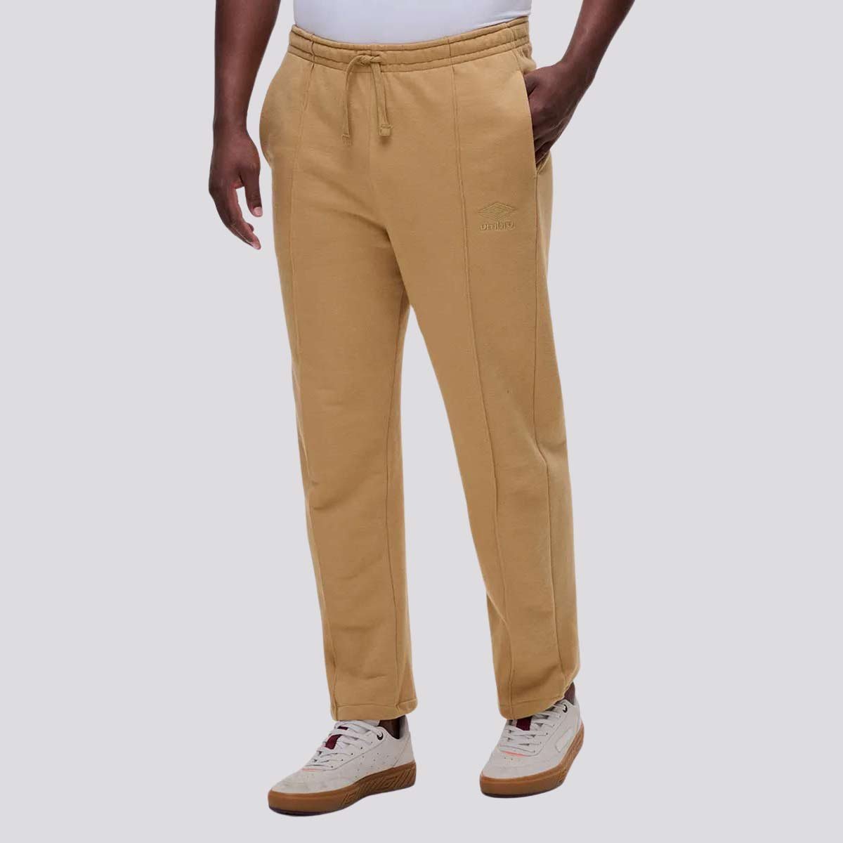 Calça Moletom Umbro Essential Comfy Cáqui Bege 2