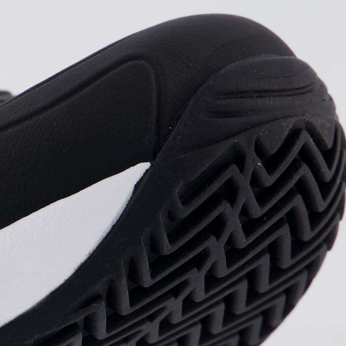 Tênis Fila Precision Preto e Branco Preto/Branco 8