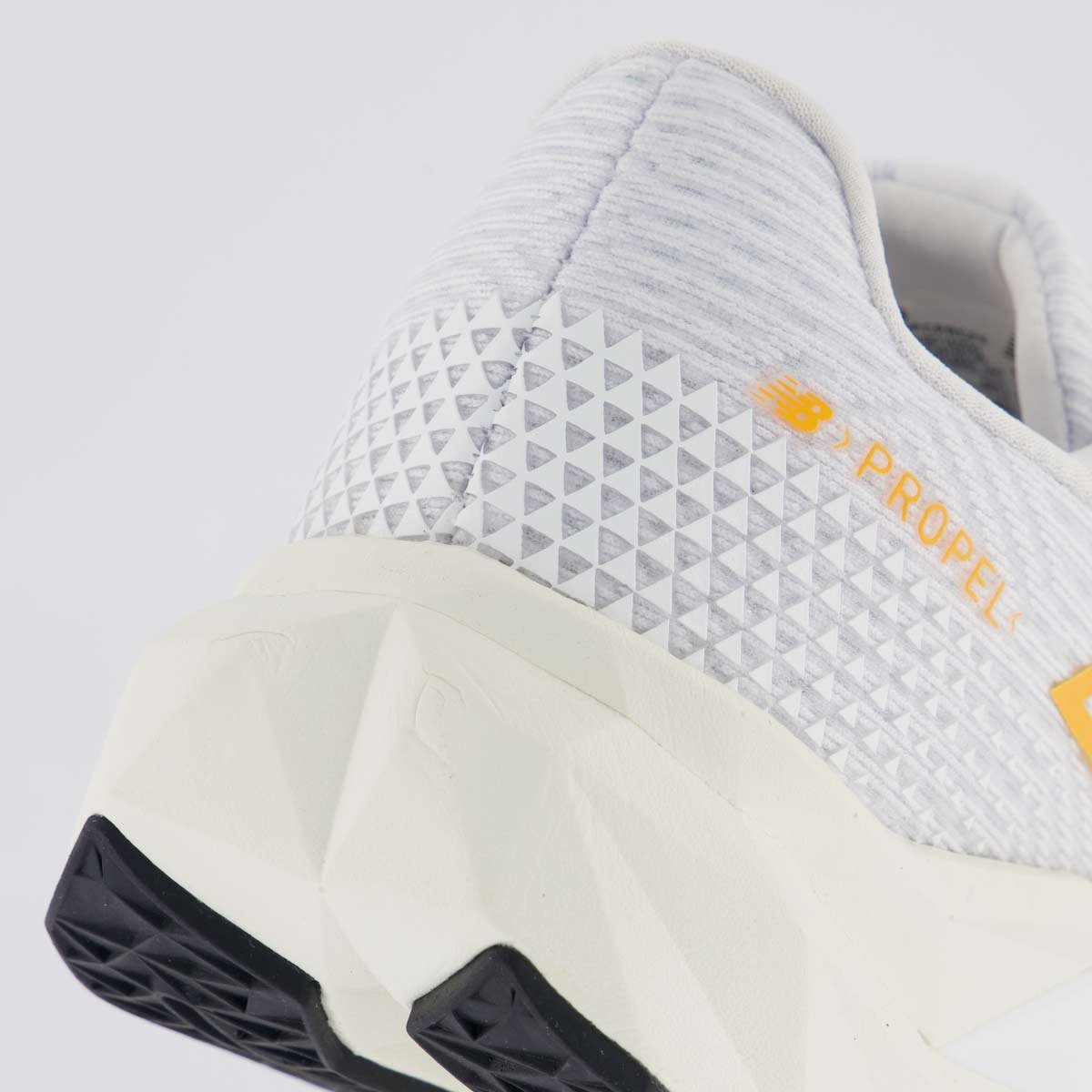 Tênis New Balance Fuelcell Propel V5 Feminino Cinza Cinza 6