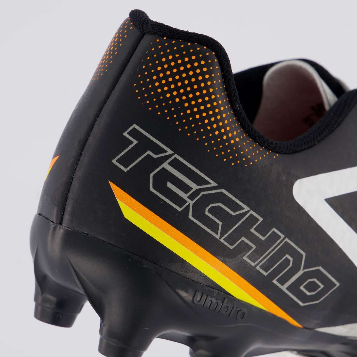 Chuteira Umbro Techno II Campo Cinza e Preta Cinza/Preto 6