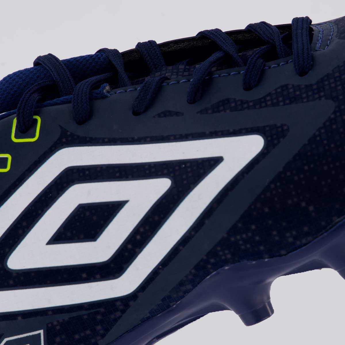 Chuteira Umbro Techno II Campo Marinho e Branca Marinho/Branco 7