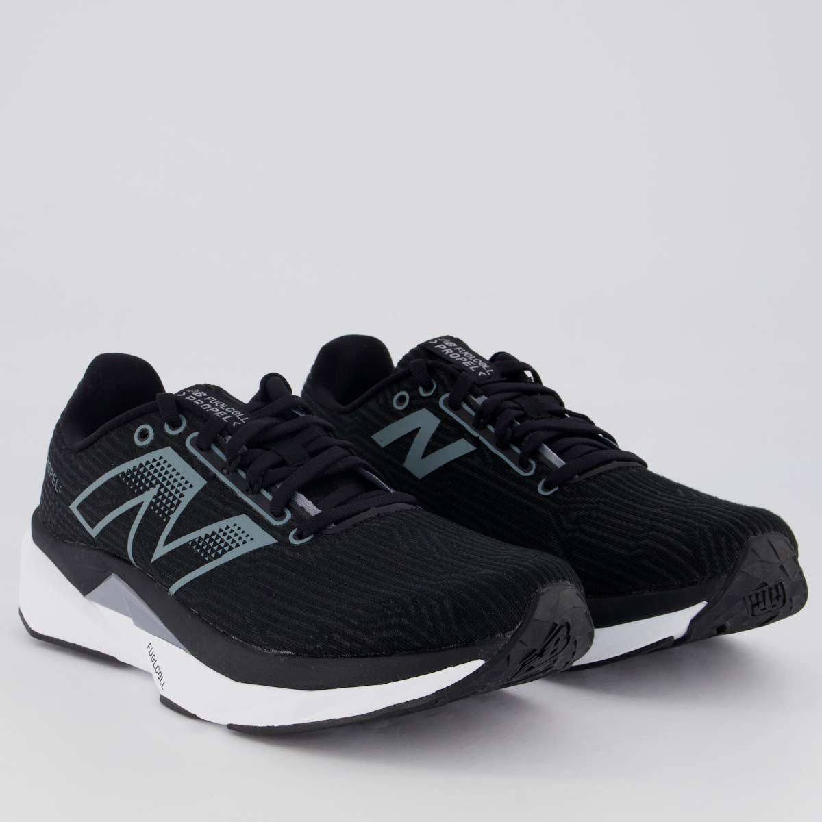 Tênis New Balance Fuelcell Propel V5 Feminino Preto Preto 2