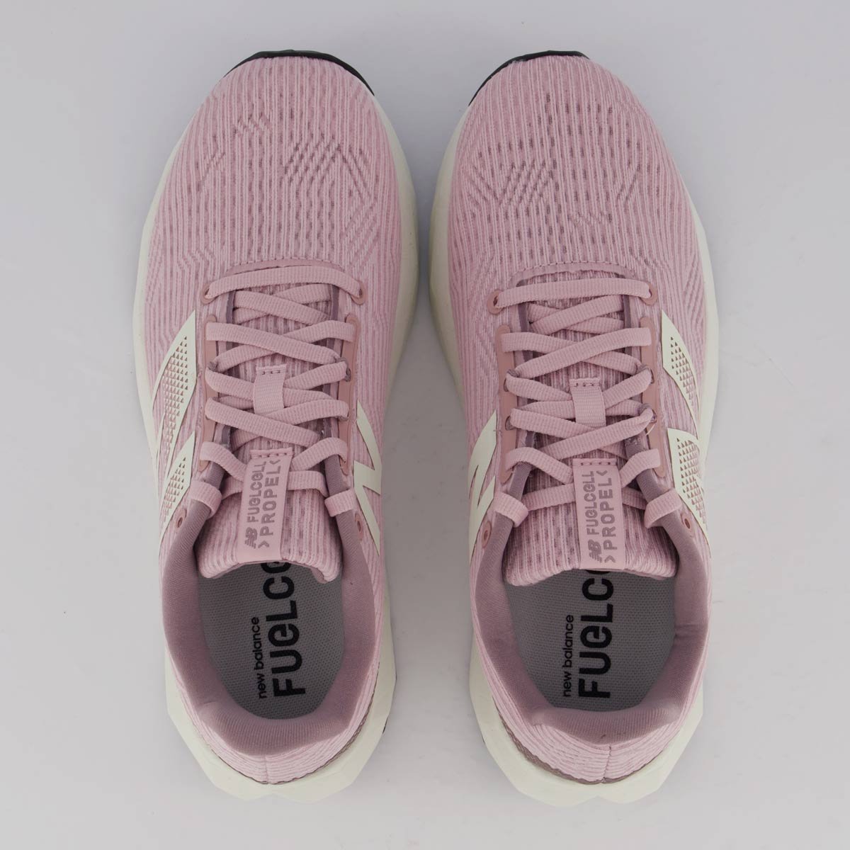 Tênis New Balance Fuelcell Propel V5 Feminino Roxo Roxo 4