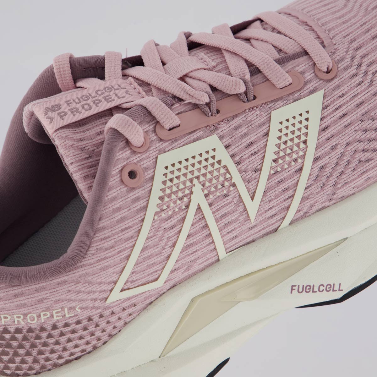 Tênis New Balance Fuelcell Propel V5 Feminino Roxo Roxo 7