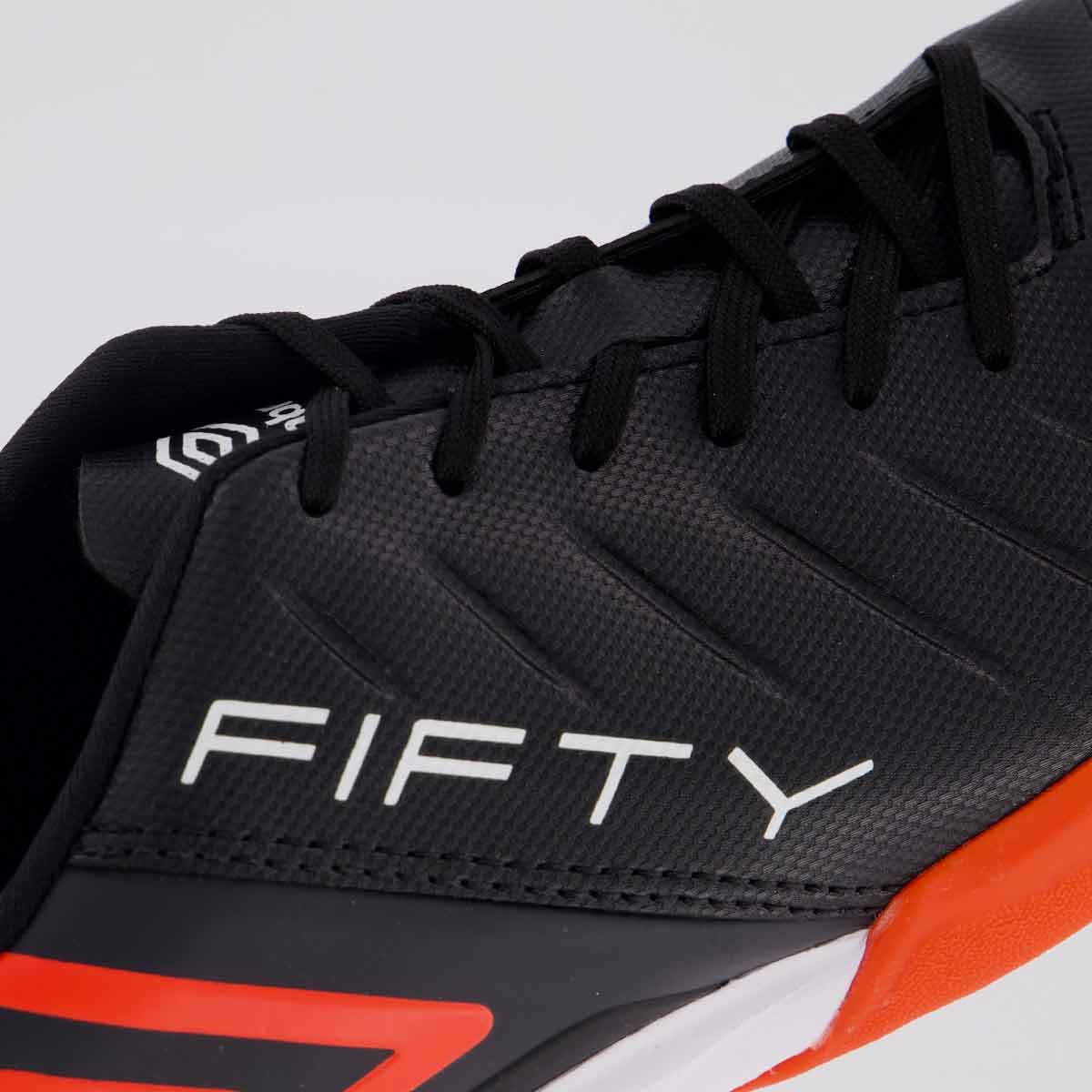 Chuteira Umbro Fifty VI Futsal Preta e Coral Preto/Coral 7