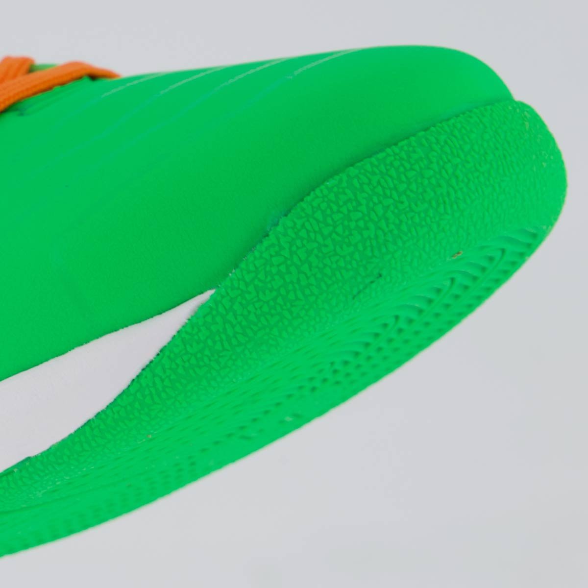 Chuteira Umbro Pro 5 GL Saint Patrick's Futsal Juvenil Verde Verde 8