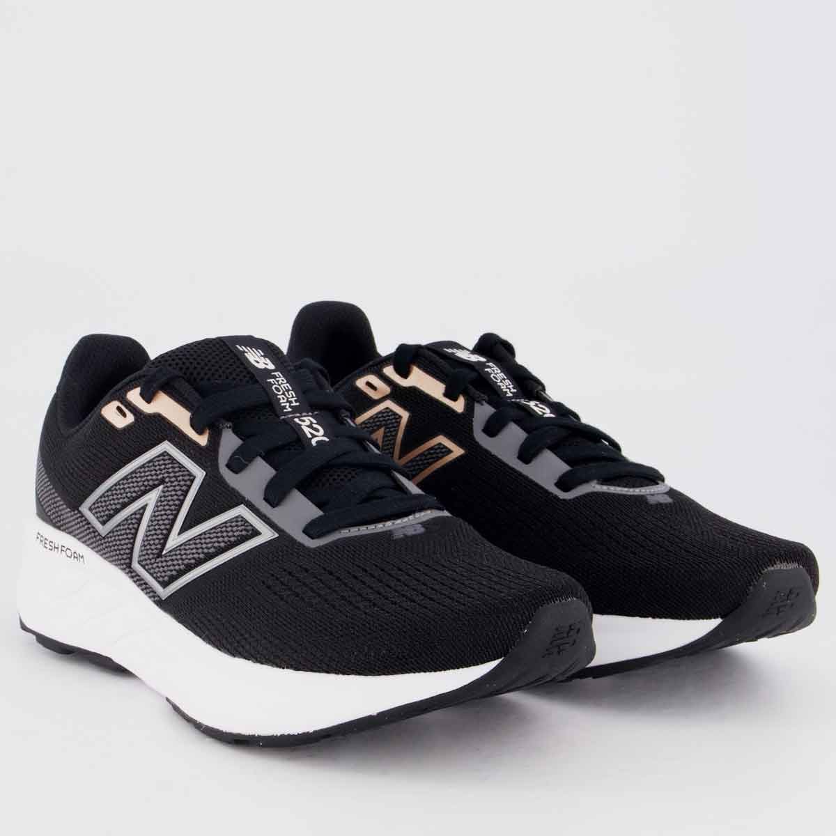 Tênis New Balance 520 V9 Feminino Preto e Bege Preto 2