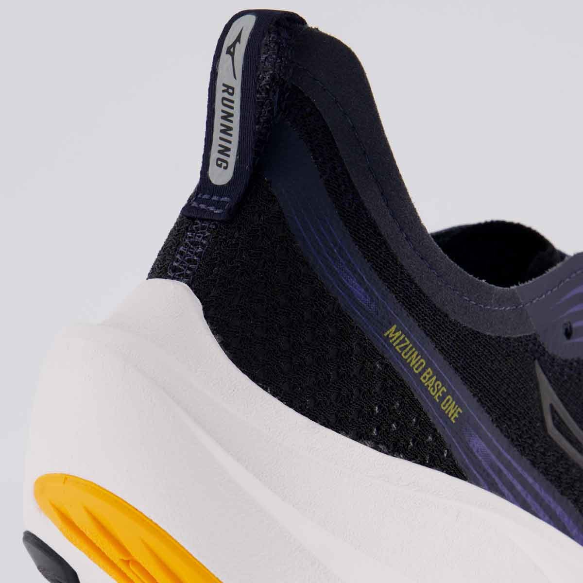 Tênis Mizuno Base One Preto Preto 6