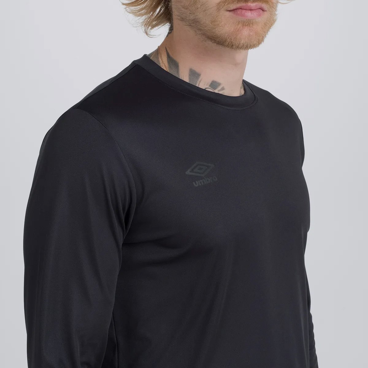 Camiseta Manga Longa Umbro Basic Uv Preta Preto 3