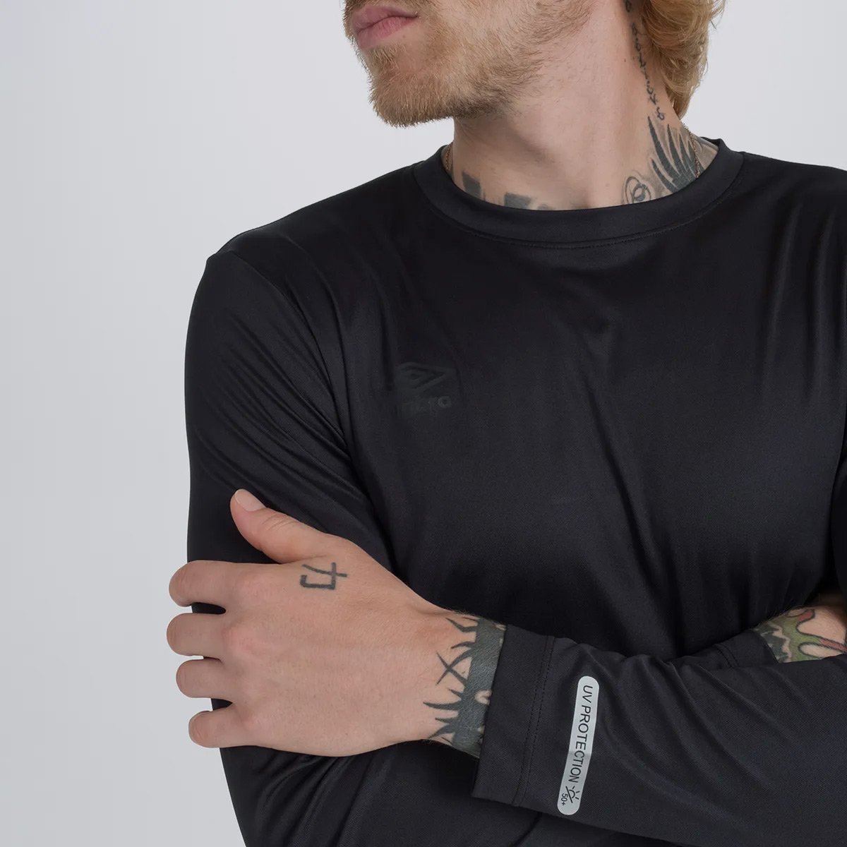 Camiseta Manga Longa Umbro Basic Uv Preta Preto 4