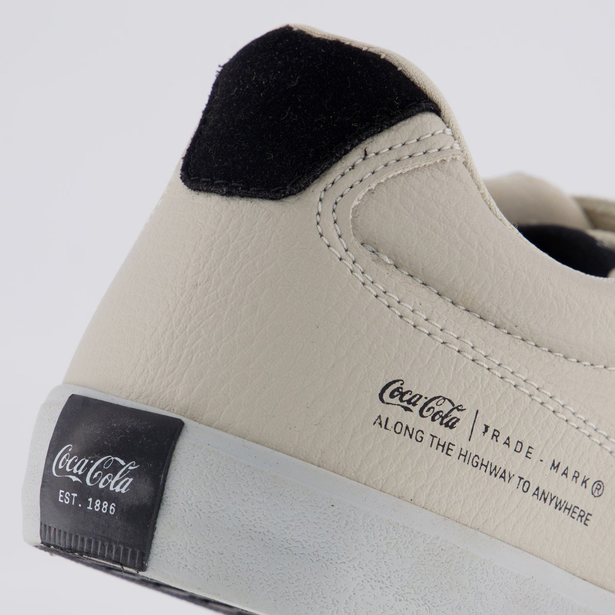 Tênis Coca Cola Thompson Town Bege Bege 6