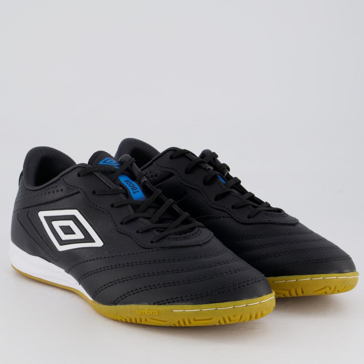 Chuteira Umbro Tocco III Premier Futsal Preta e Branca Preto/Branco 6
