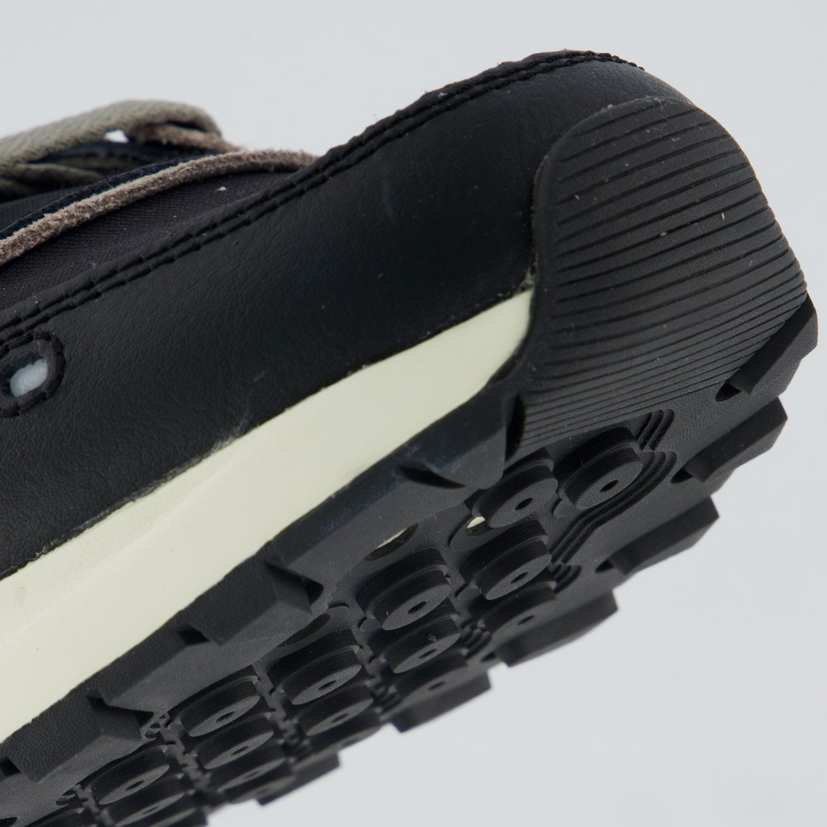 Tênis Reebok Classic 2400 Preto Preto 8
