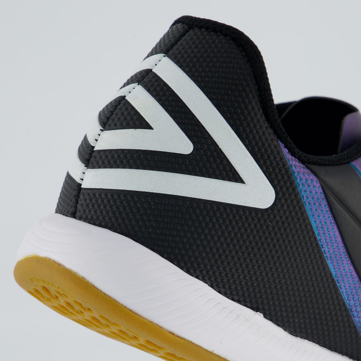 Chuteira Umbro Domain Futsal Azul e Preta Azul 6
