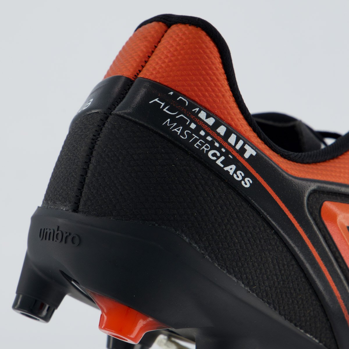 Chuteira Umbro Adamant Master Class Club Campo Preta e Vermelha Preto/Vermelho 6