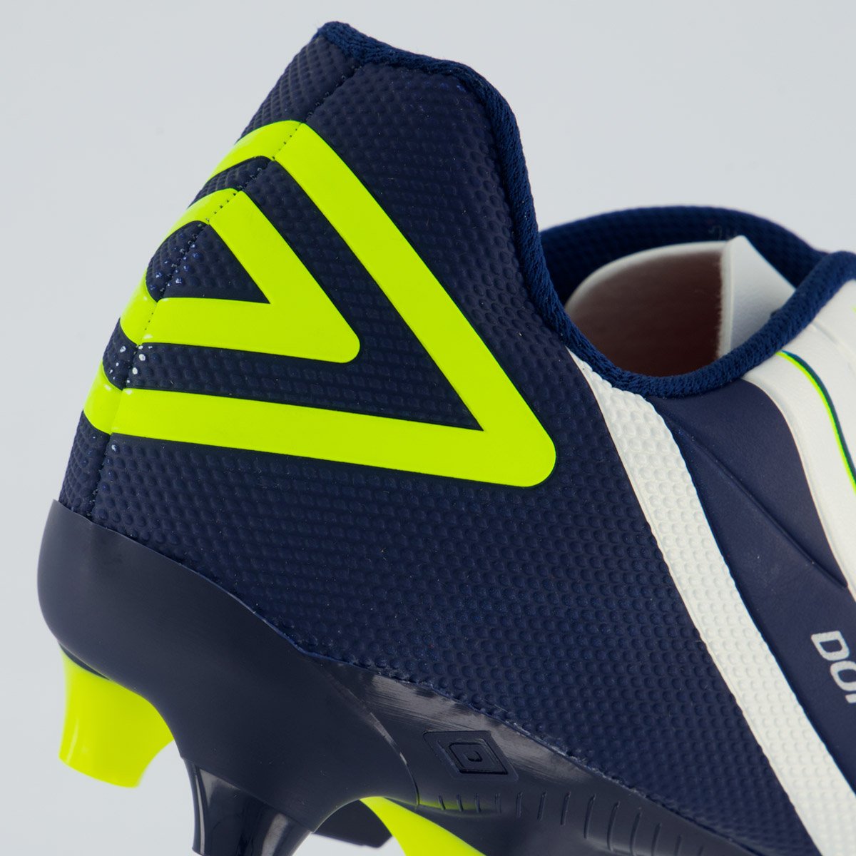 Chuteira Umbro Domain Campo Marinho e Verde Marinho/Verde 6