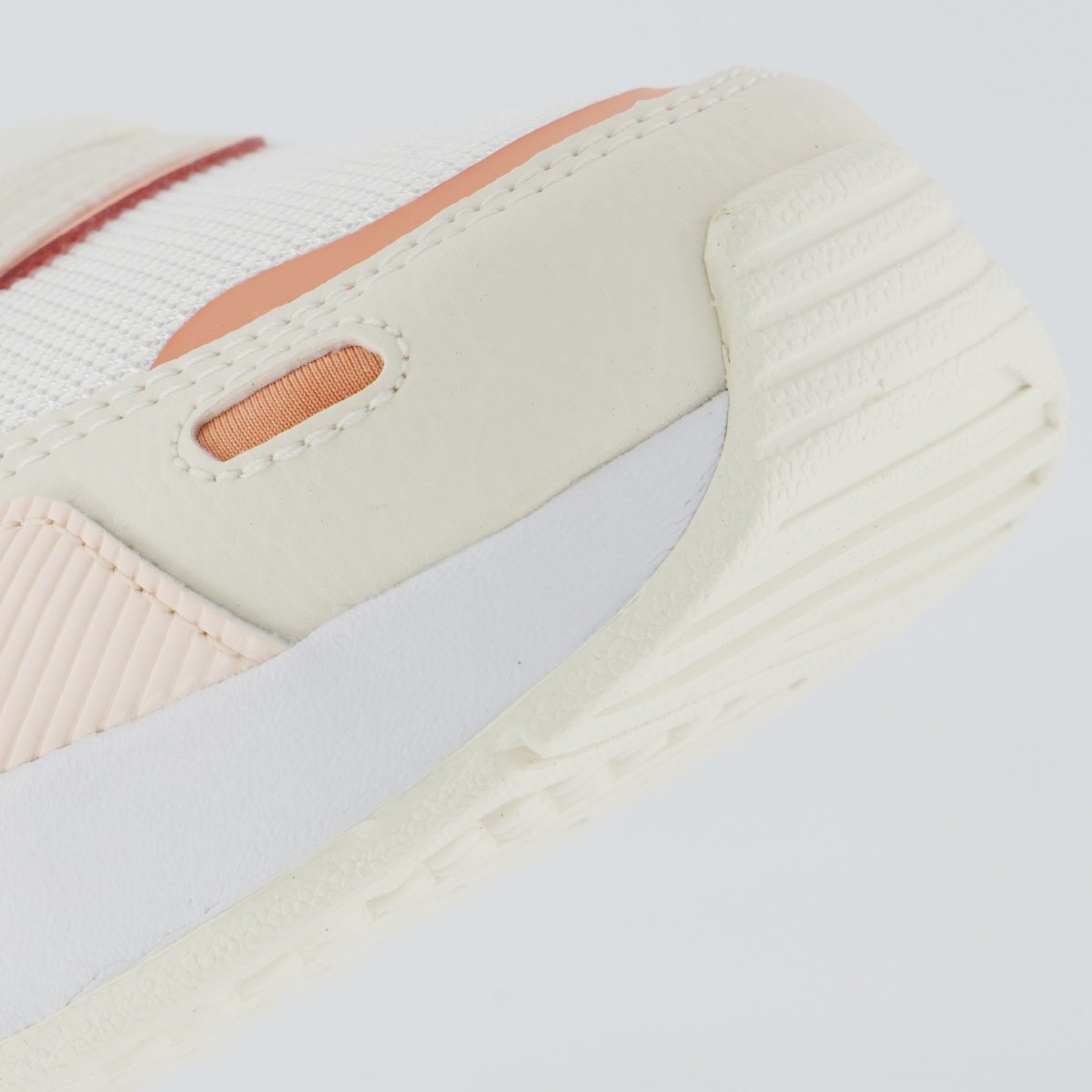 Tênis Puma X-Ray 3 BDP Feminino Branco e Rosa Off White/Salmão 8