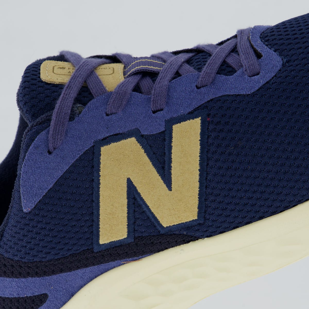 Tênis New Balance Fresh Foam Arishi V4 Azul e Roxo Azul/Roxo 7