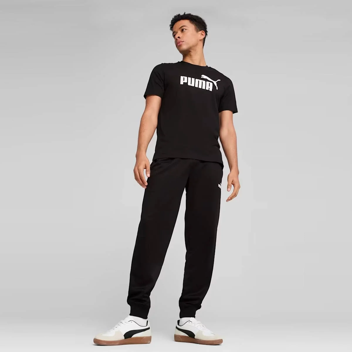 Camiseta Puma ESS NO. 1 Logo Preto Preto 3