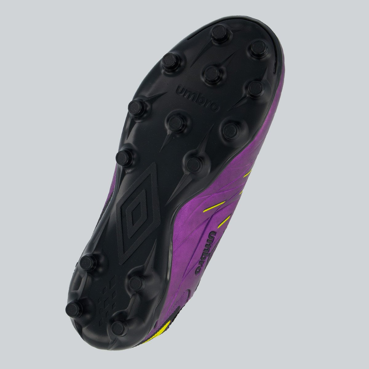 Chuteira Umbro Domain Campo Juvenil Roxa e Preta Roxo 3