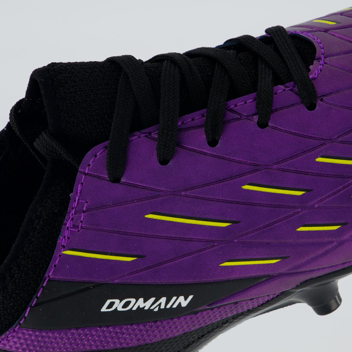 Chuteira Umbro Domain Campo Juvenil Roxa e Preta Roxo 4