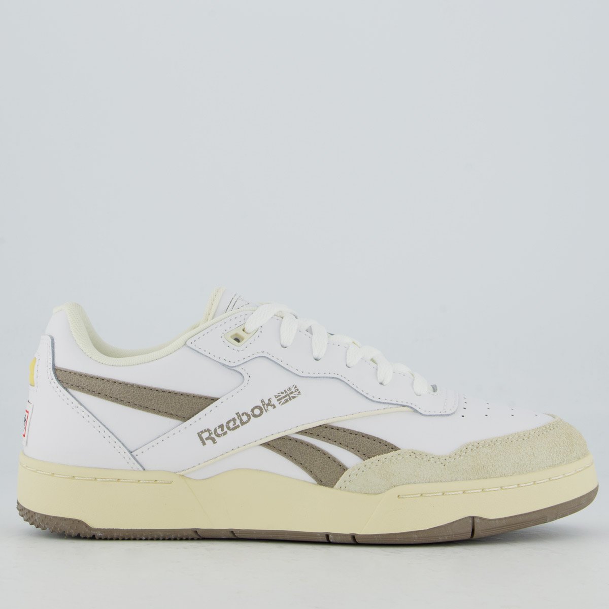 Tênis Reebok BB 4000 II Branco e Bege