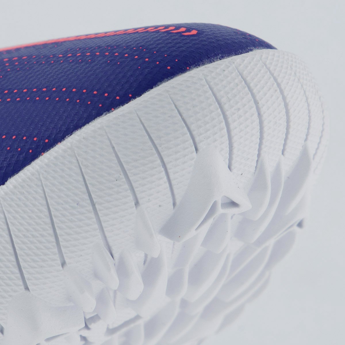 Chuteira Puma Ultra 5 Play Society Azul e Branca Azul/Branco 8