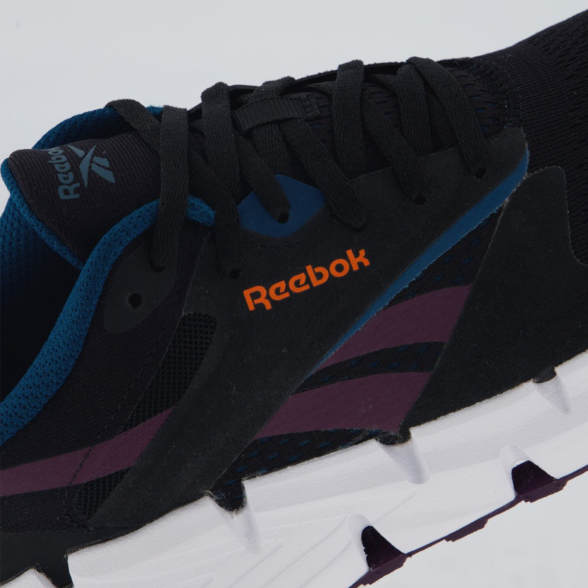 Tênis Reebok Zig Dynamica 5 Feminino Preto e Branco Preto 7