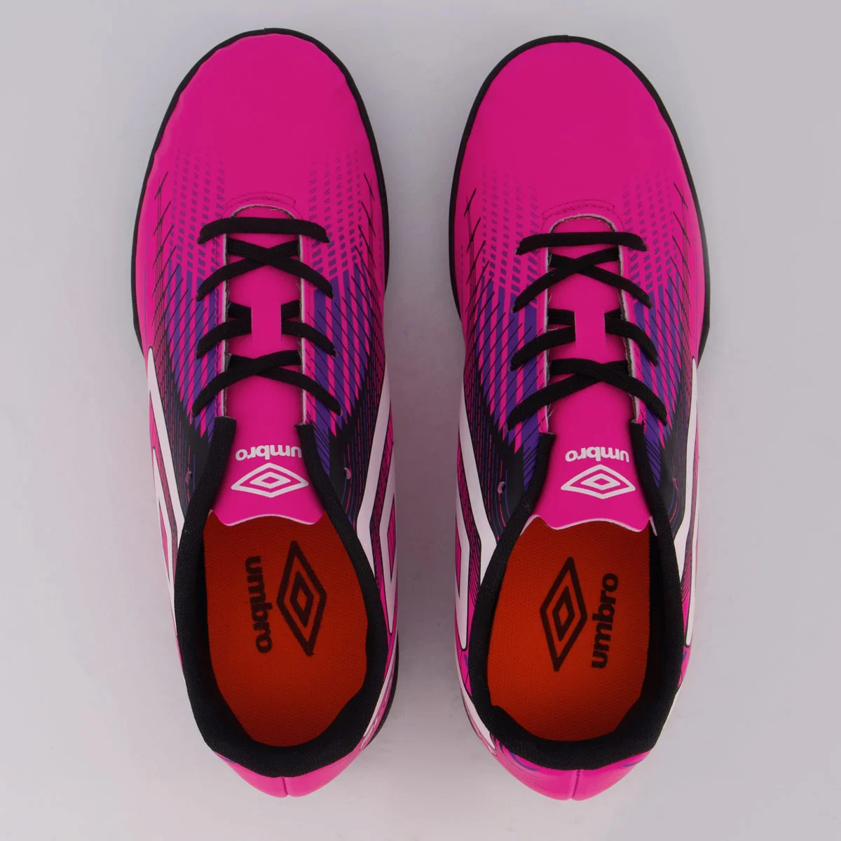 Chuteira Umbro Blast Society Rosa e Preta Rosa 4