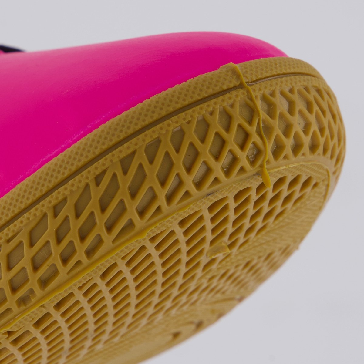 Chuteira Umbro Blast Futsal Rosa e Preta Rosa 8