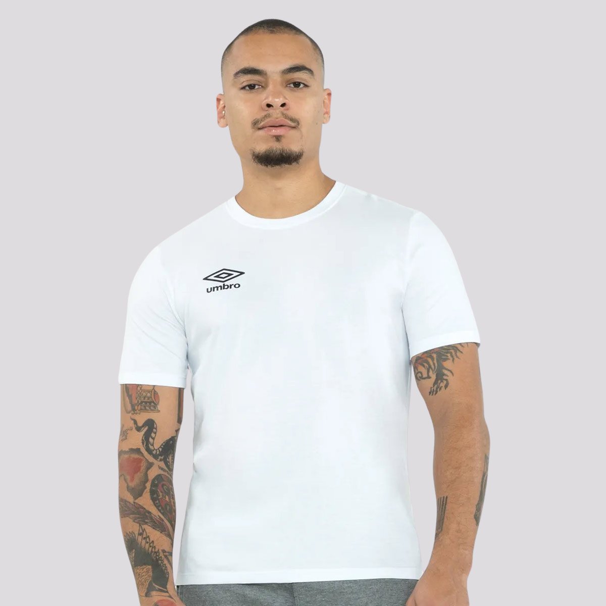 Camiseta Umbro Essential Branca Branco 1