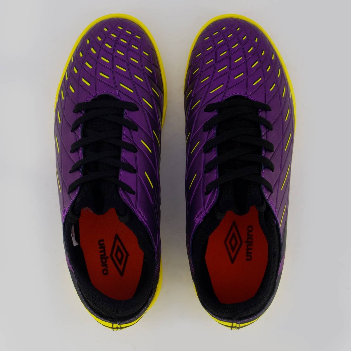 Chuteira Umbro Domain Futsal Juvenil Roxa e Preta Roxo 4