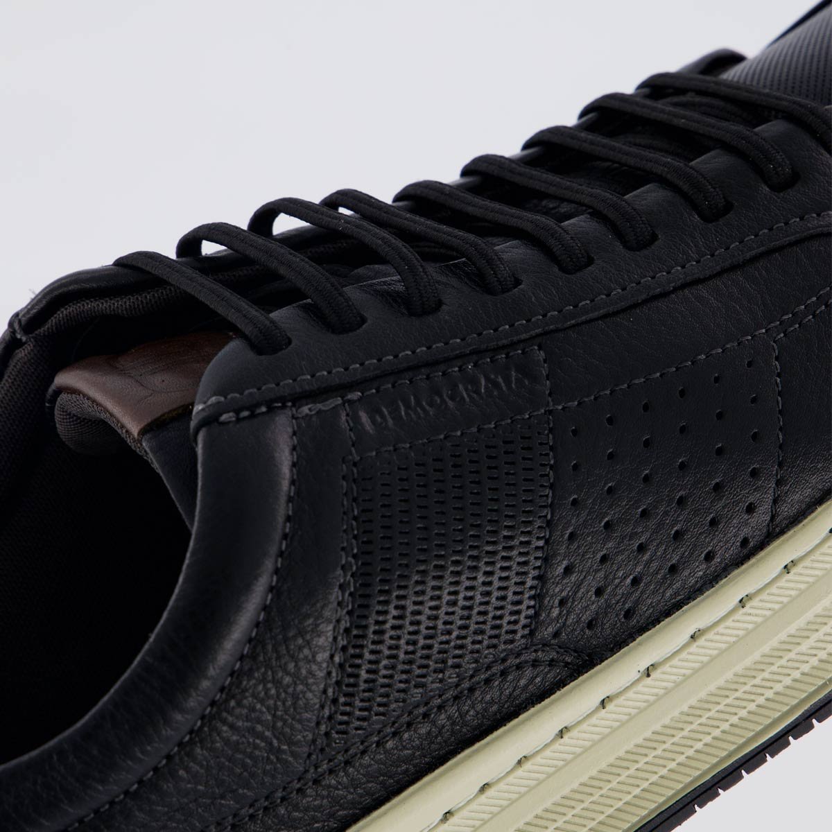 Tênis Democrata Mike Preto Preto 7