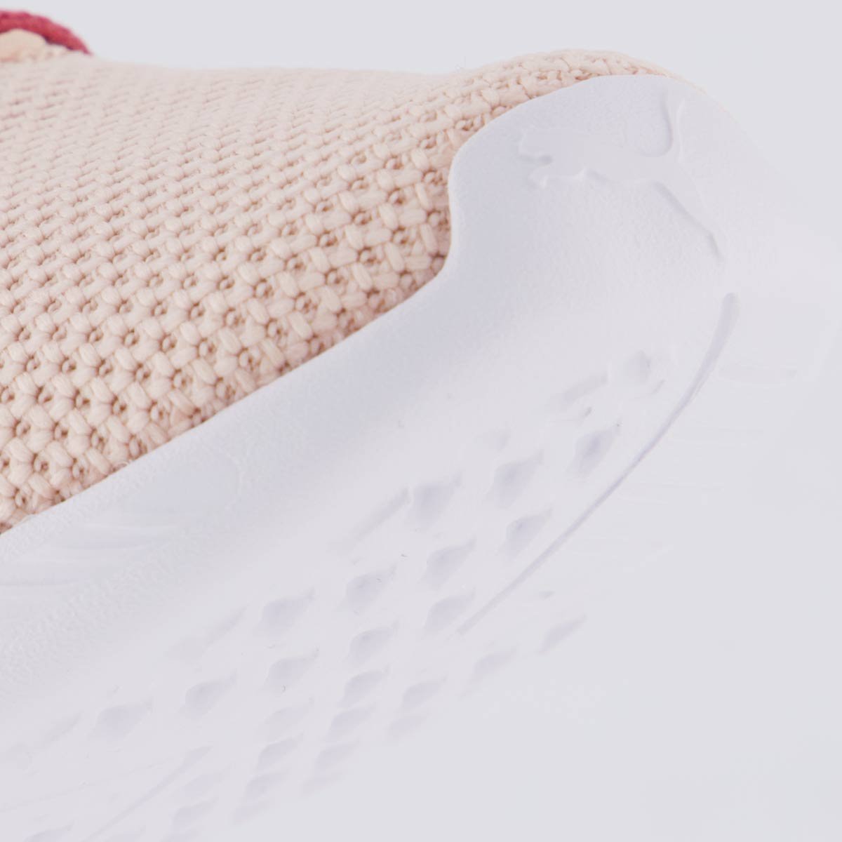 Tênis Puma Flyer Runner V PS Infantil Rosa e Branco Rosa 8