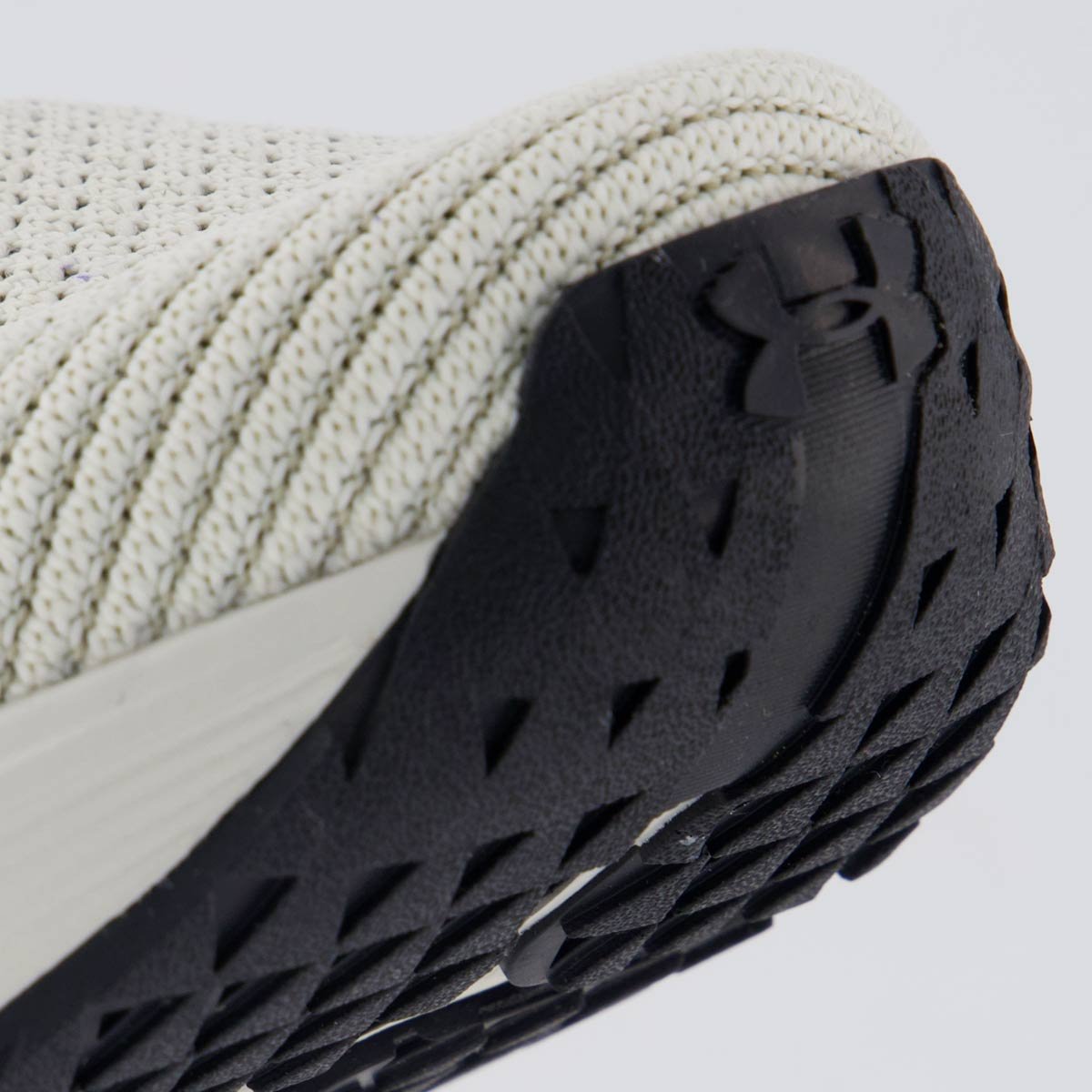 Tênis Under Armour Tribase Lift Bege 8