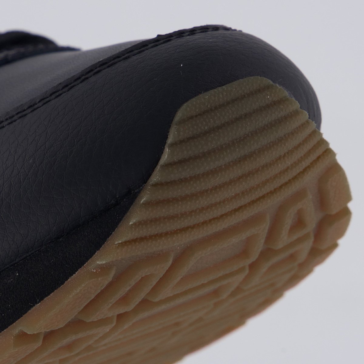 Tênis Puma ST RunnerV4 L Preto Preto 8