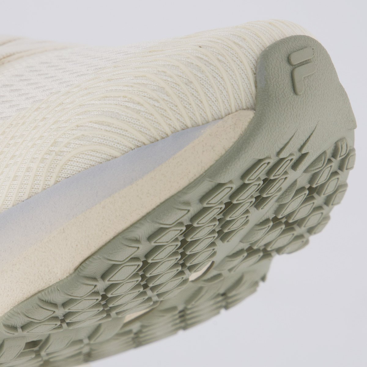 Tênis Fila Maxximus Feminino Bege Bege 8