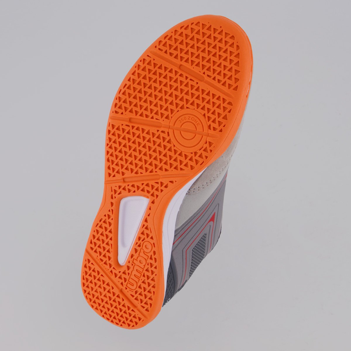 Chuteira Umbro Pro 5 Bump Club Futsal Cinza e Laranja Cinza/Laranja 5