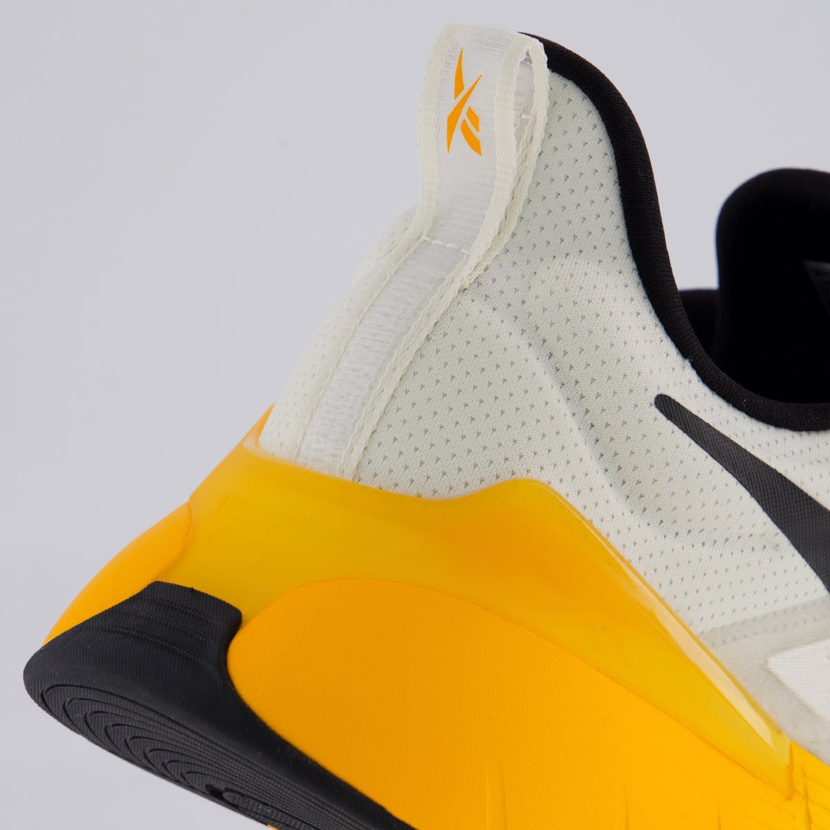 Tênis Reebok Nano Gym Branco e Amarelo Branco/Amarelo 6