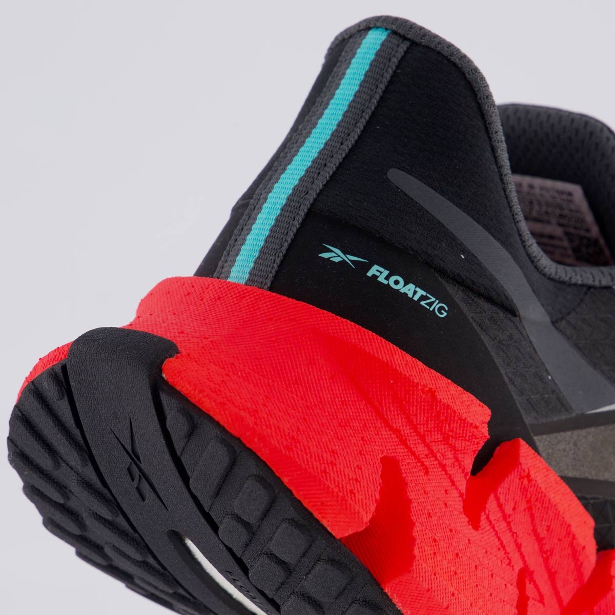 Tênis Reebok Floatzig 1 Preto e Vermelho Preto 6