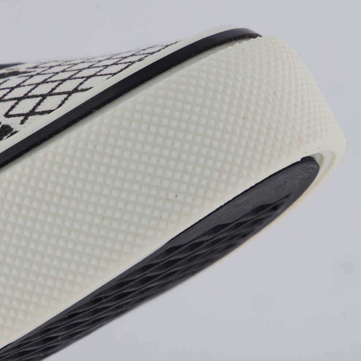 Tênis Redley Slip On Estampado Preto e Branco 8